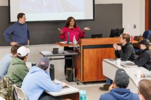 Matt Grice speaks to LaToya Flint's accountancy class.